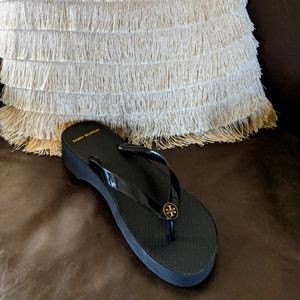 "Amputee" Tory Burch Flip Flop